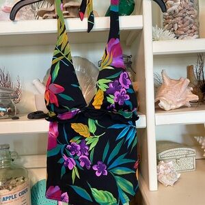 Floral Halter Neck Swim Top